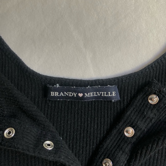 brandy melville button up tank - Picture 2 of 3
